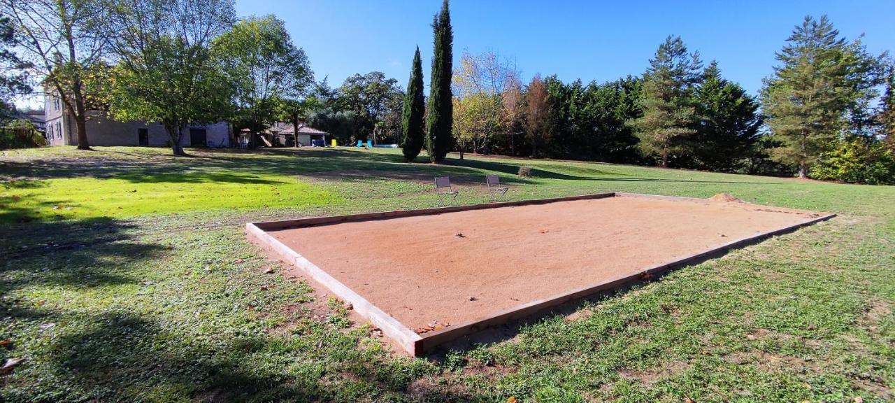 Domaine Les Garrigues Bed & Breakfast Puygaillard-de-Quercy Dış mekan fotoğraf